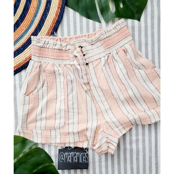 Free People Dresses & Skirts - Free People Linen Shorts